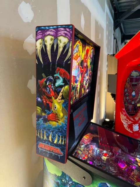Flipper Deadpool Premium – Image 4