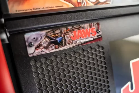 Jaws Premium – Image 32