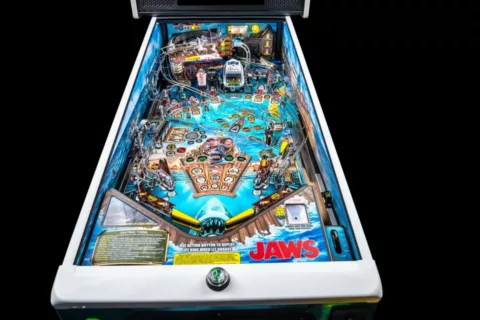 Jaws LE – Image 9